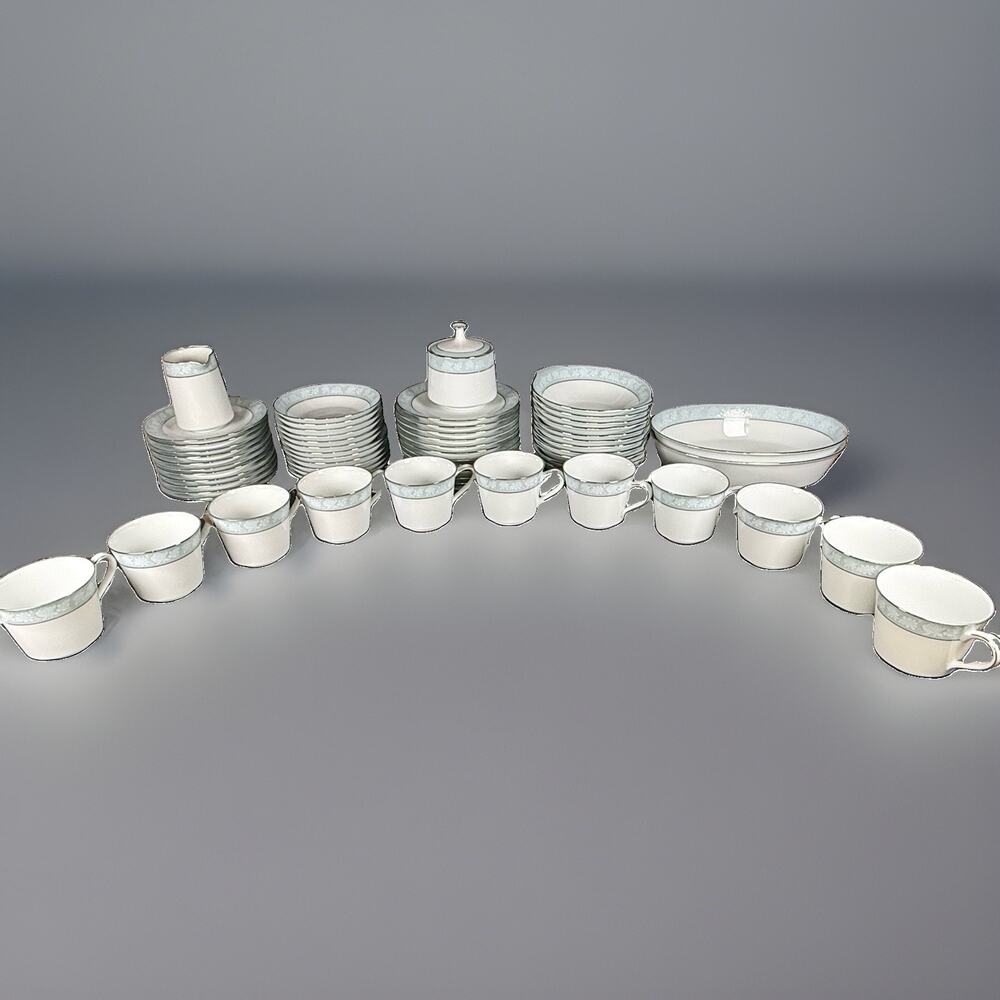 VTG Noritake Lamita 6881 61 Pc China Set Japan Blue Floral Platinum Trim